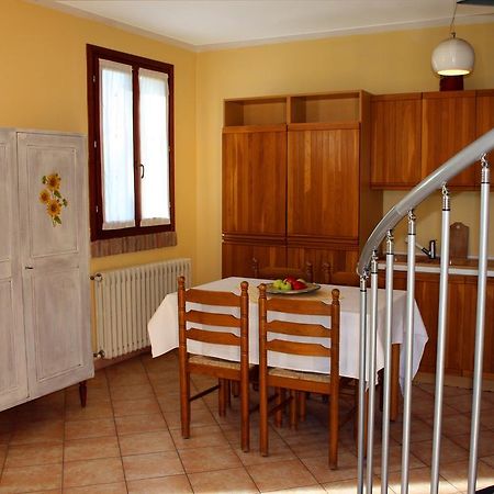 Agriturismo Corte Ponte Dei Tedeschi Guest House Ostiglia Room photo